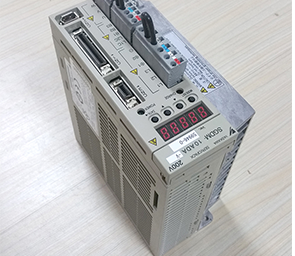 安川驱动器维修SGDM-10ADA