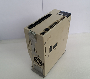 安川驱动器维修SGD7S-5R5A00A