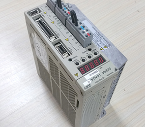二手安川驱动SGDM-10ADA