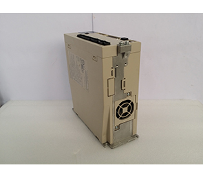 二手安川伺服驱动器SGD7S-5R5A00A