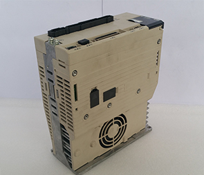 二手安川伺服驱动SGDV-7R6A01A