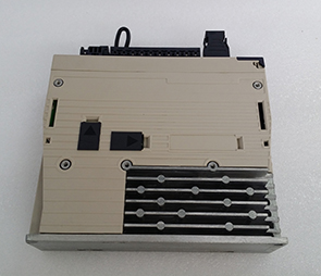 二手安川驱动器SGDV-R90A11A