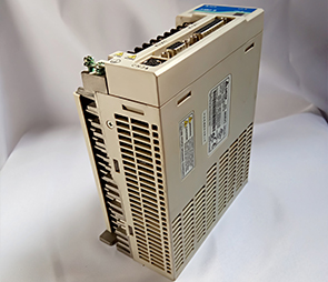 二手台达驱动器ASD-B1021-A