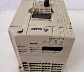维修台达变频器VFD022M43A(2.2KW)
