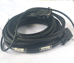 台达伺服对新代系统指令线5.5米