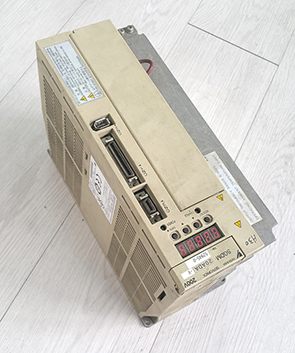 新的安川伺服电机在使用的时候应该注意什么？